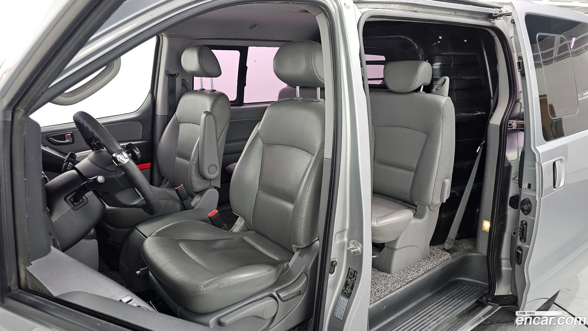 Main__Slider__Photo:Starex Hyundai 2014.0-11