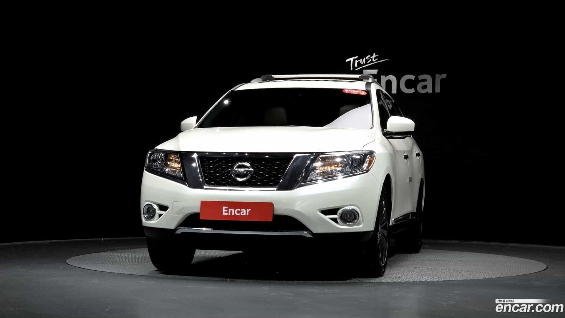 Pathfinder Nissan 2016.7-OUTER-003