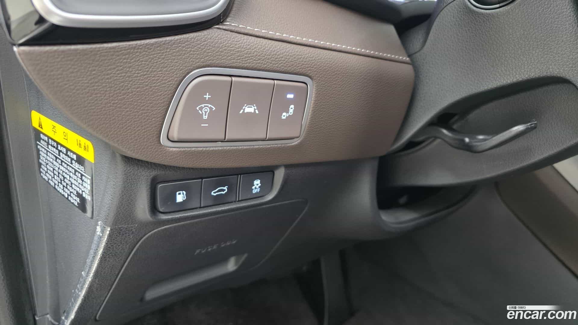 Grandeur Hyundai 2019.3-OPTION-022