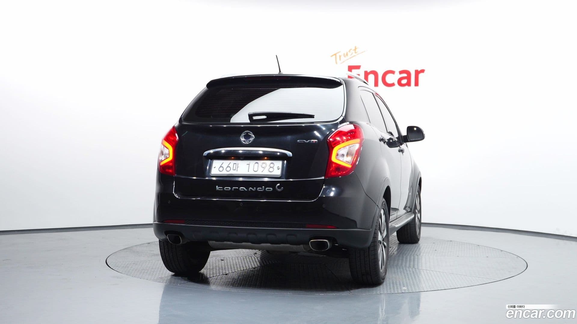 Main__Slider__Photo:KORANDO KG_Mobility_Ssangyong 2014.7-3