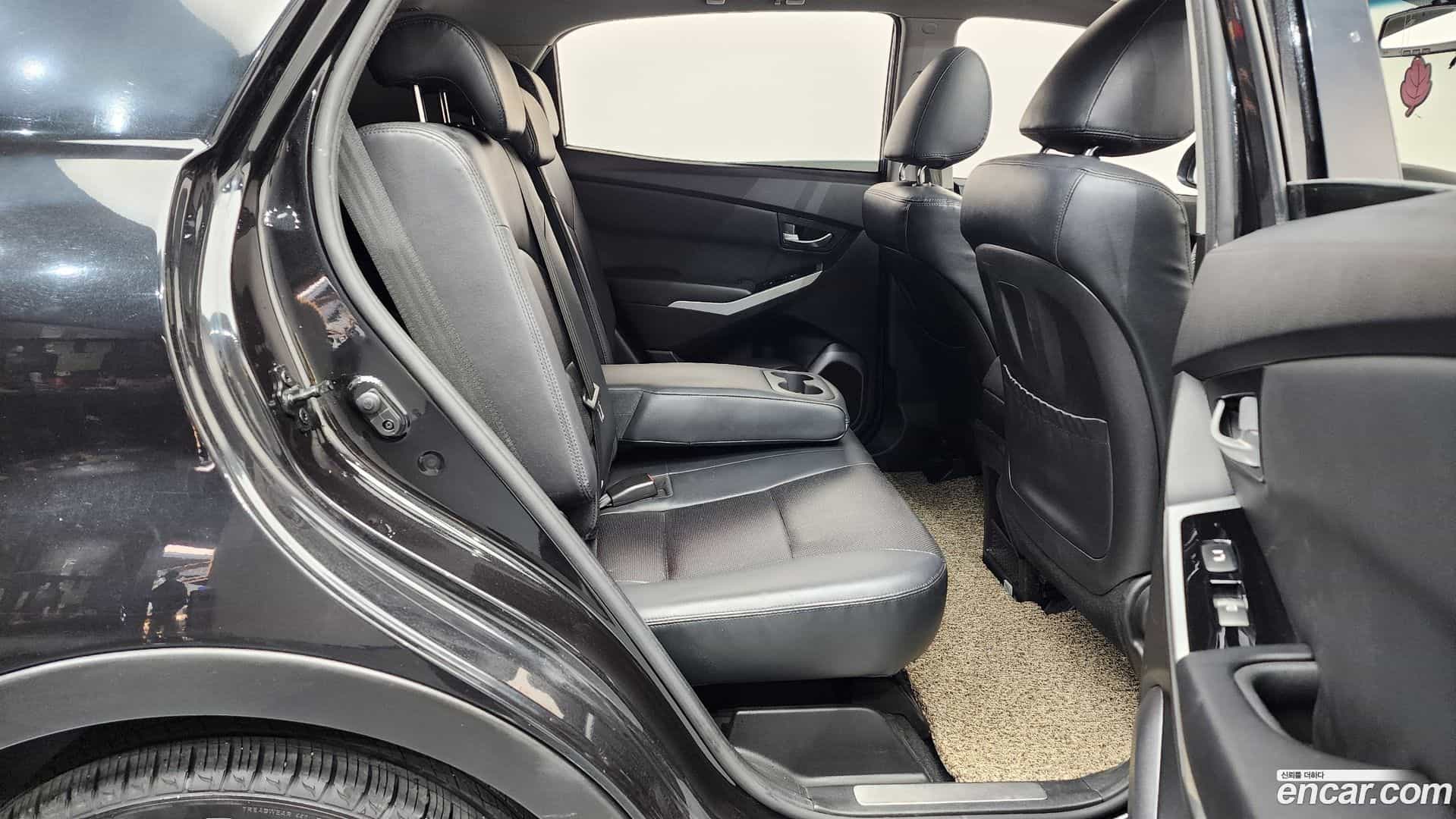 KORANDO KG_Mobility_Ssangyong 2014.7-OPTION-016