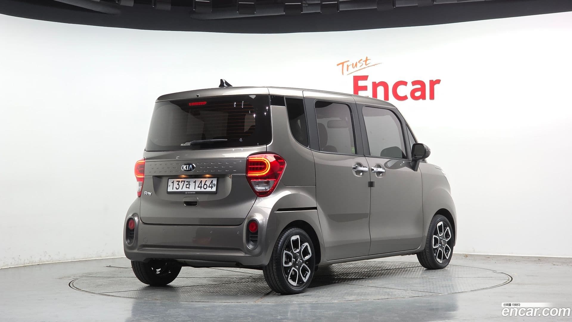 Main__Slider__Photo:RAY Kia 2019.11-1