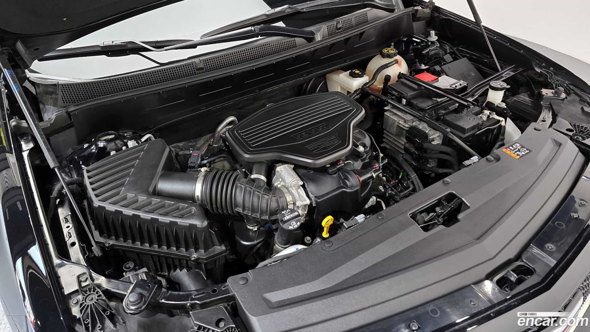 XT6 Cadillac 2023.8-OUTER-006