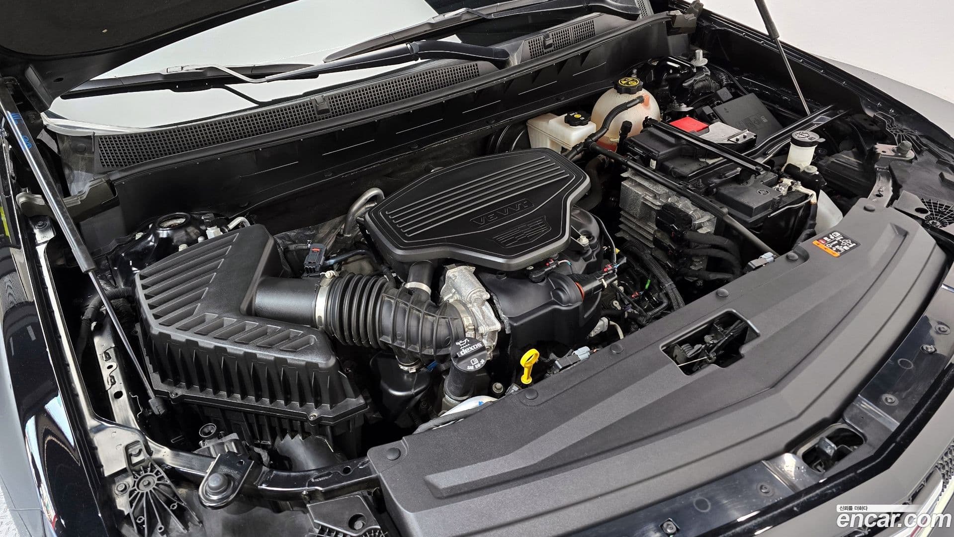 Main__Slider__Photo:XT6 Cadillac 2023.8-5