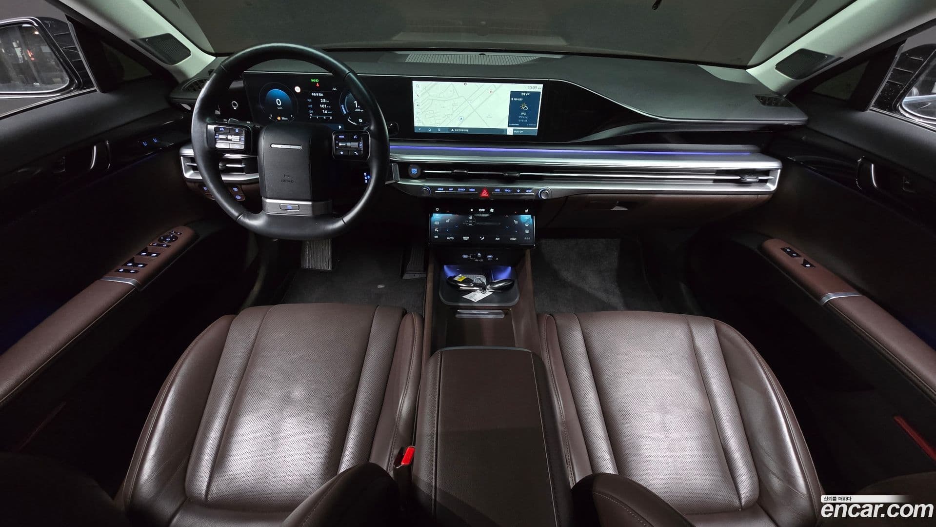 Main__Slider__Photo:Grandeur Hyundai 2023.2-6