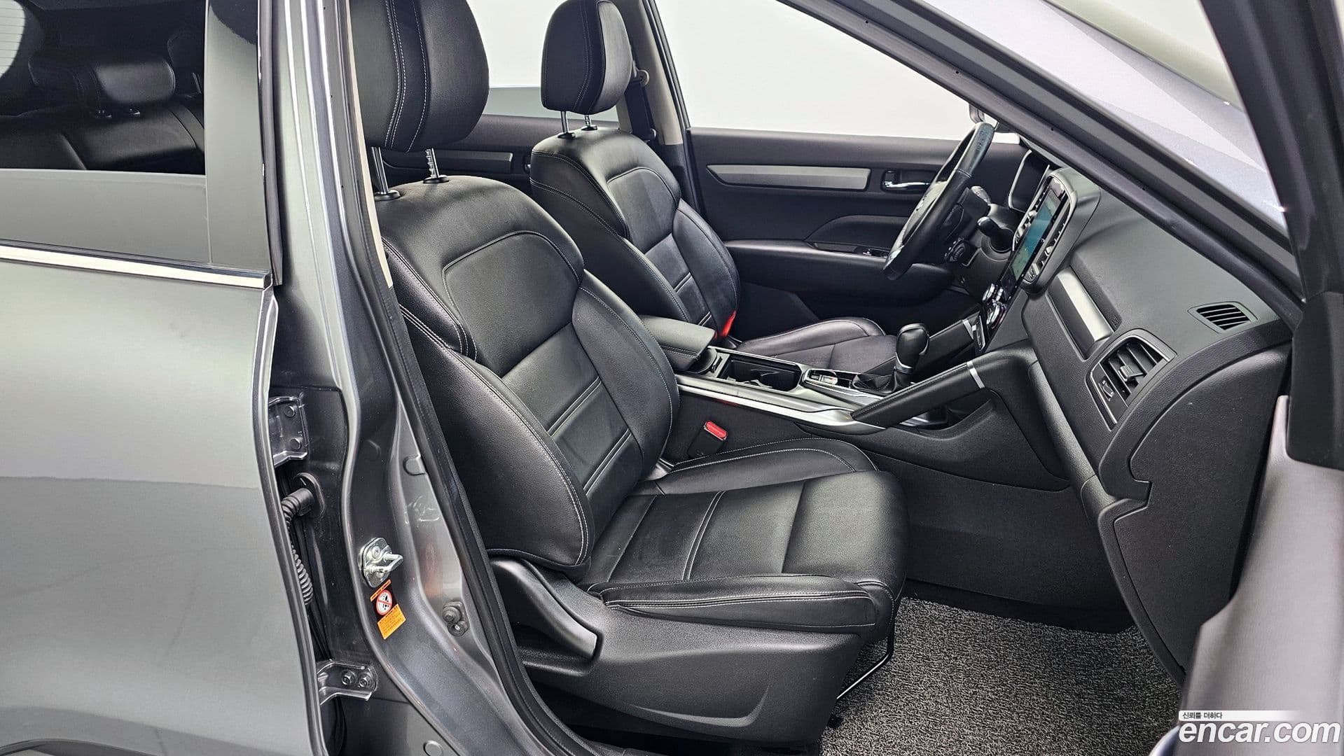 Main__Slider__Photo:QM6 Renault-KoreaSamsung 2019.11-9