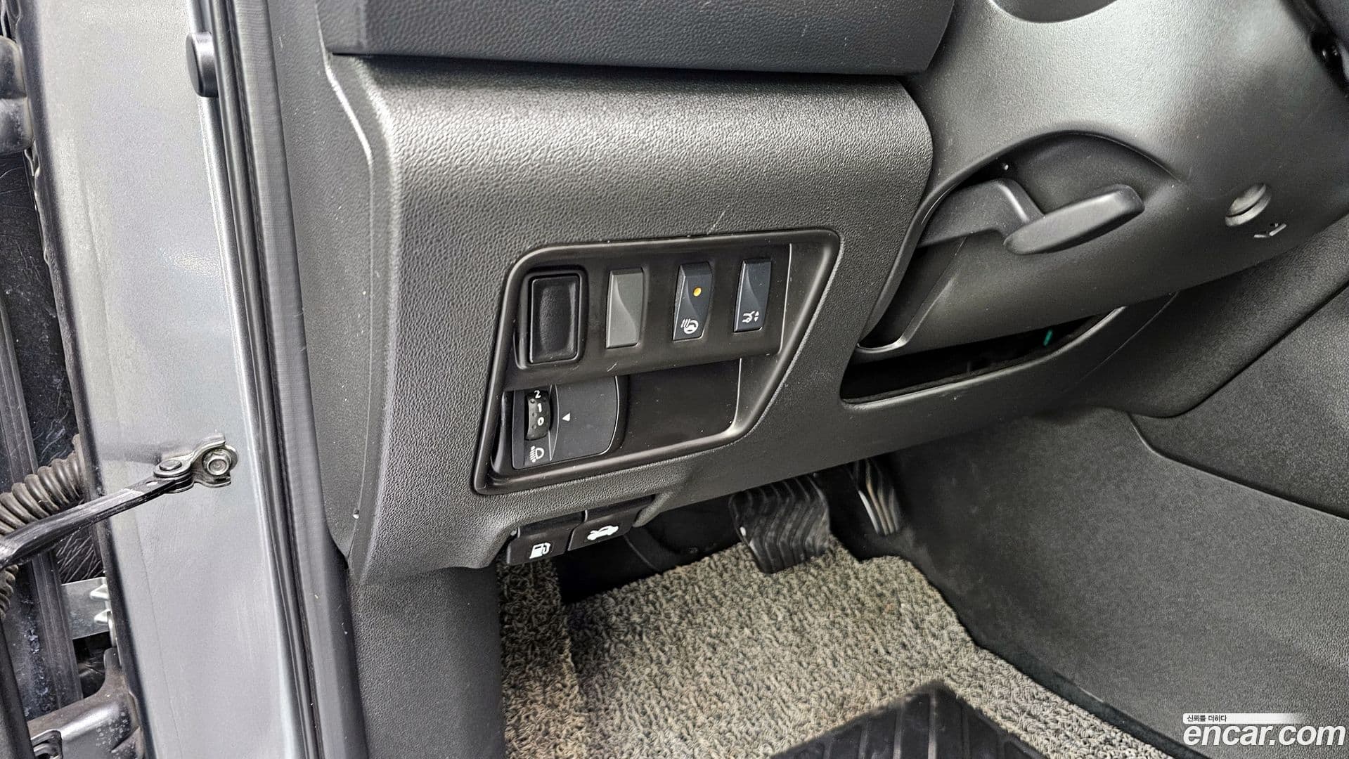 Main__Slider__Photo:QM6 Renault-KoreaSamsung 2019.11-13