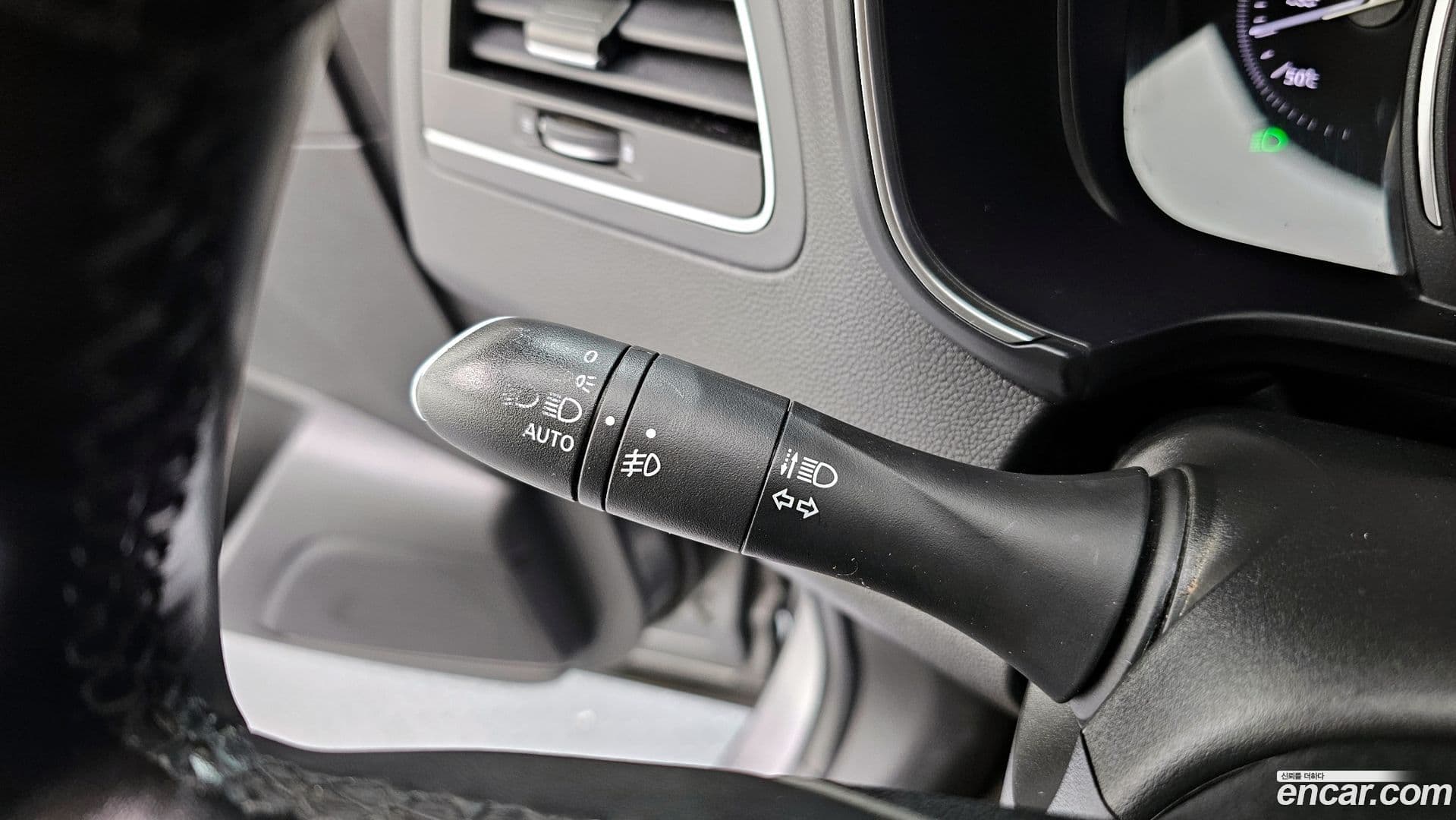 Main__Slider__Photo:QM6 Renault-KoreaSamsung 2019.11-18