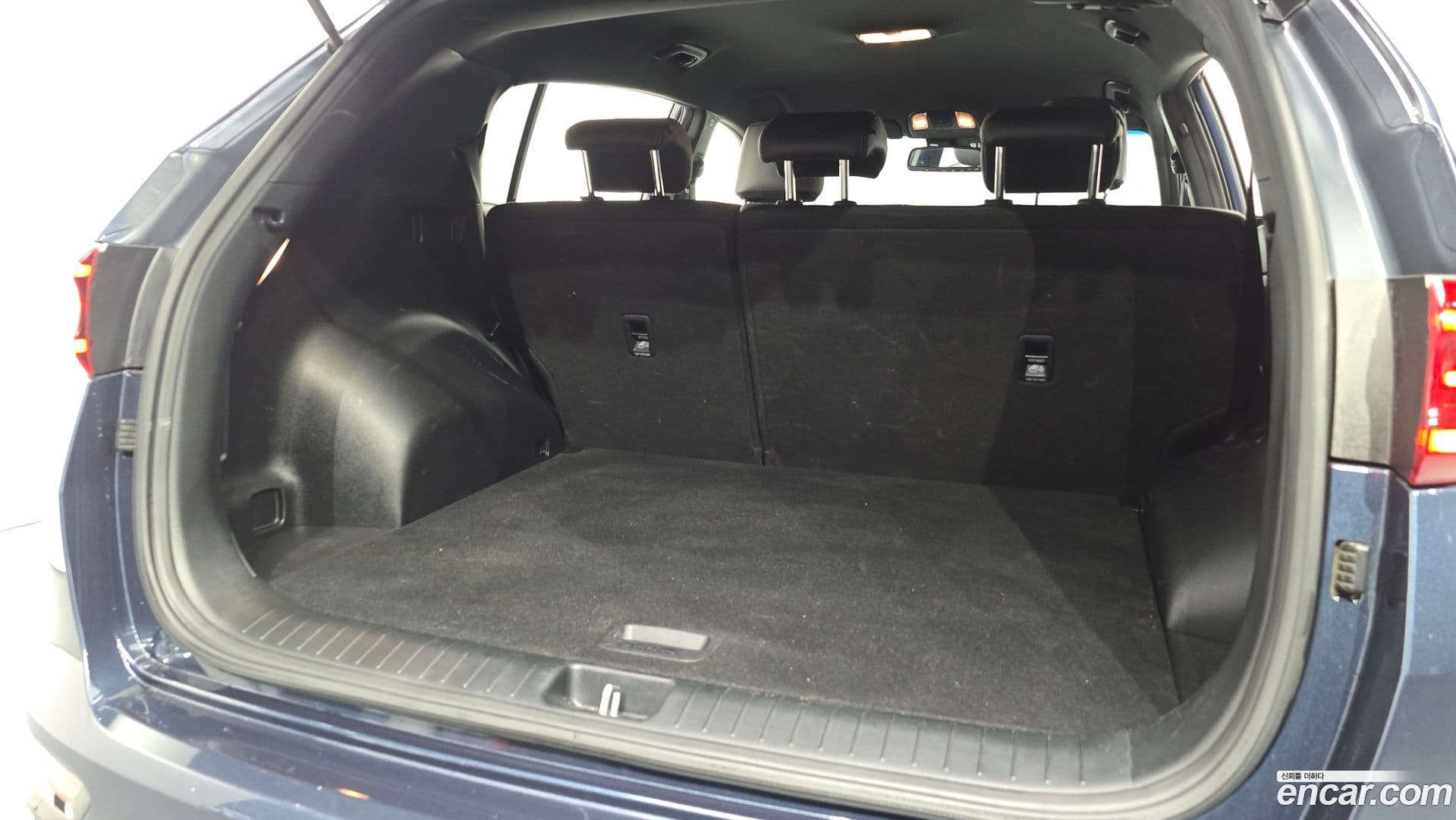 Main__Slider__Photo:Sportage Kia 2021.0-19