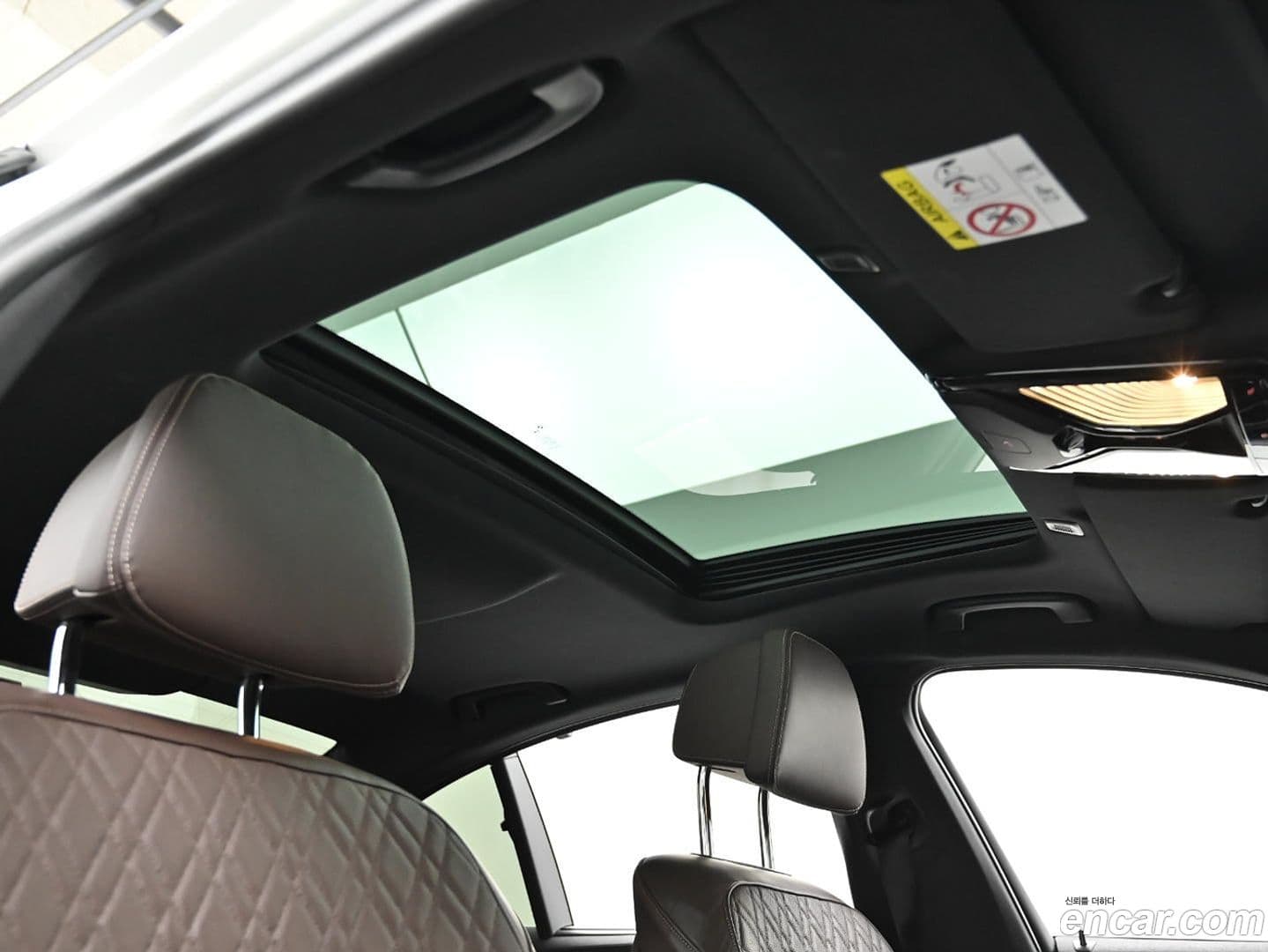 Main__Slider__Photo:5-Series BMW 2022.9-16