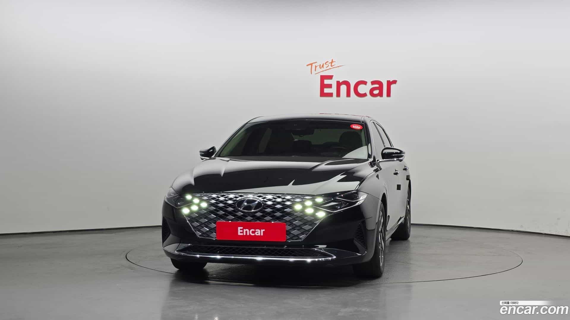 Grandeur Hyundai 2022.7-OUTER-003