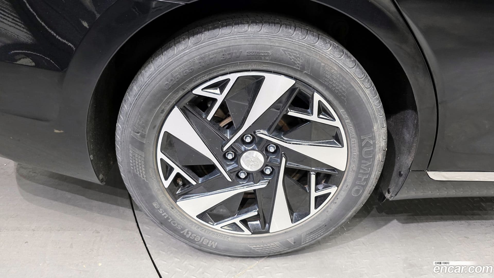 Main__Slider__Photo:Grandeur Hyundai 2022.7-4