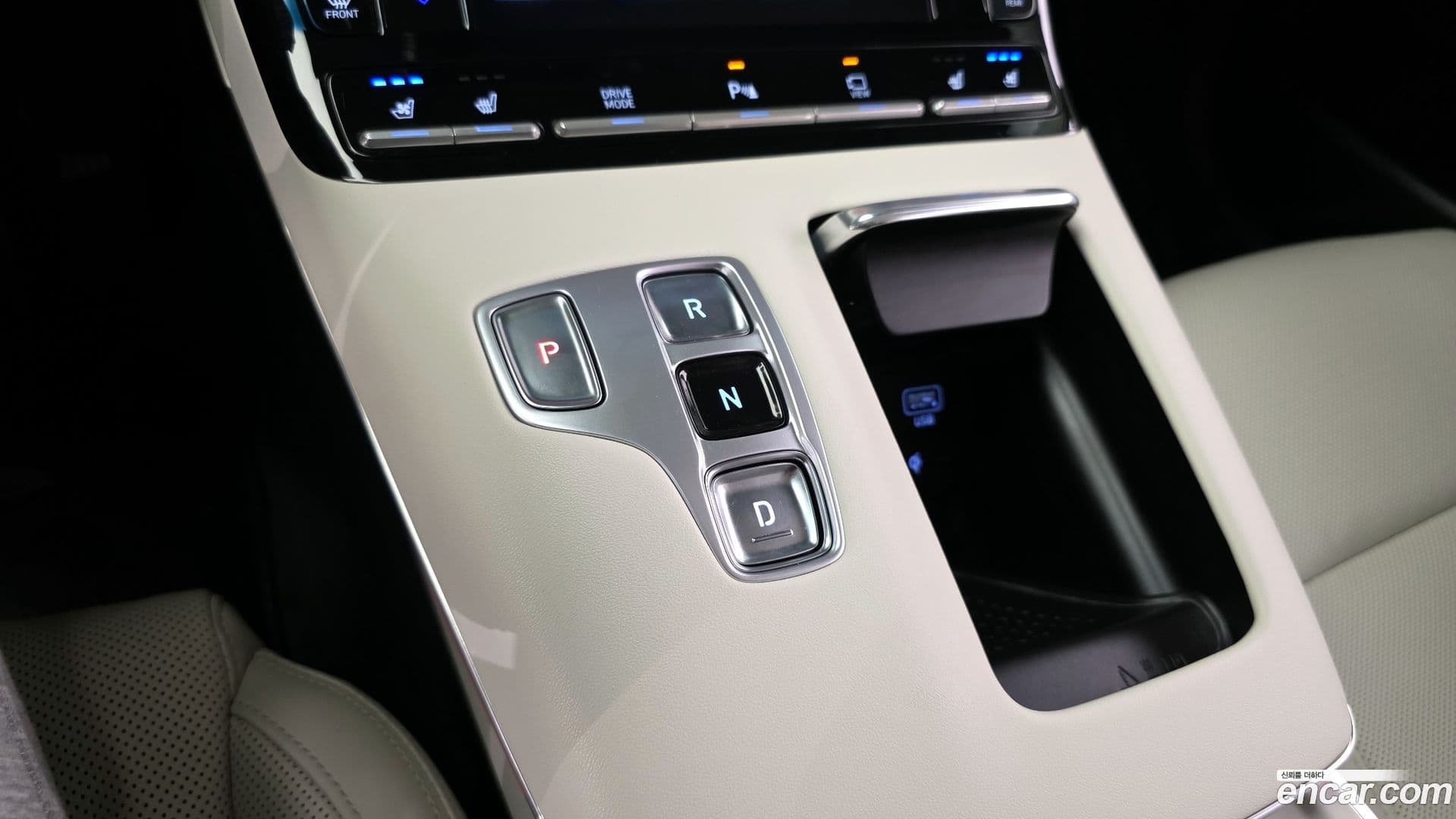 Main__Slider__Photo:Grandeur Hyundai 2022.7-8