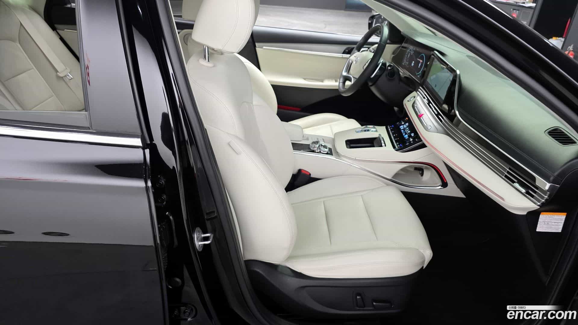 Grandeur Hyundai 2022.7-OPTION-016