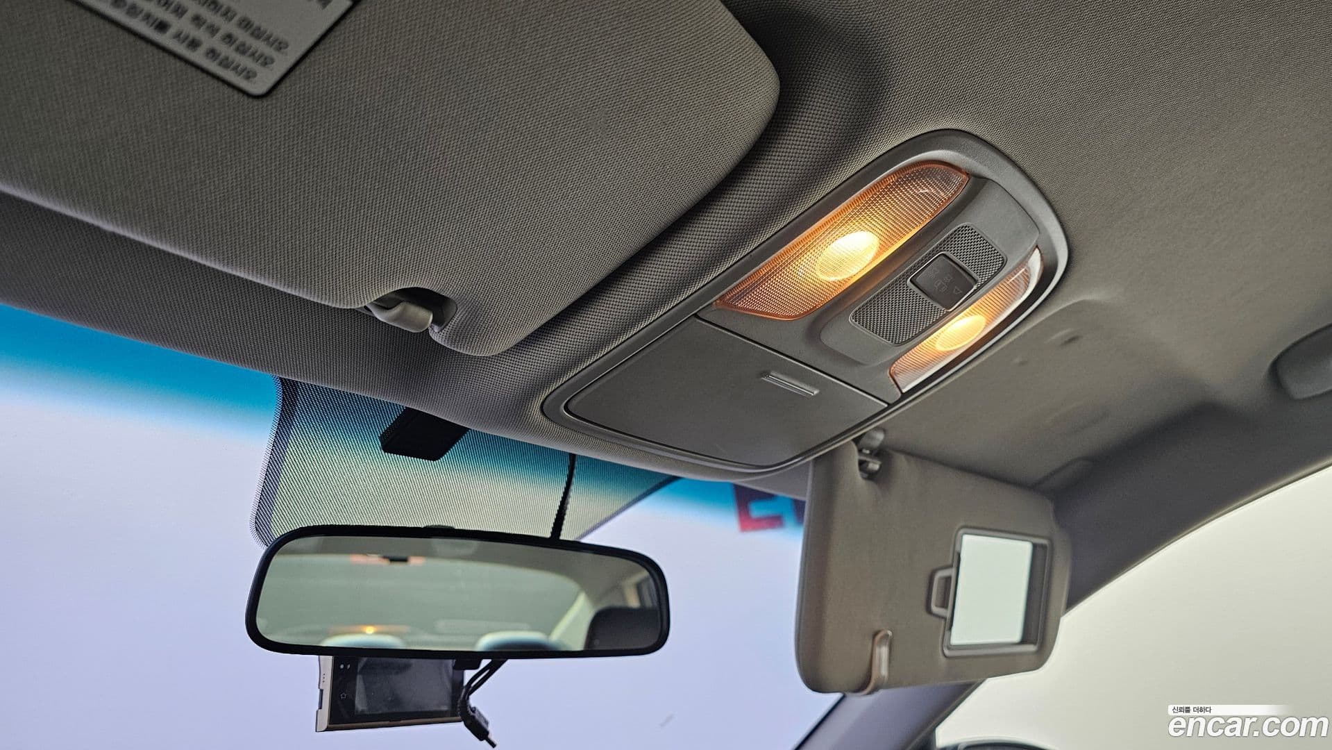 Main__Slider__Photo:K5 Kia 2016.6-18