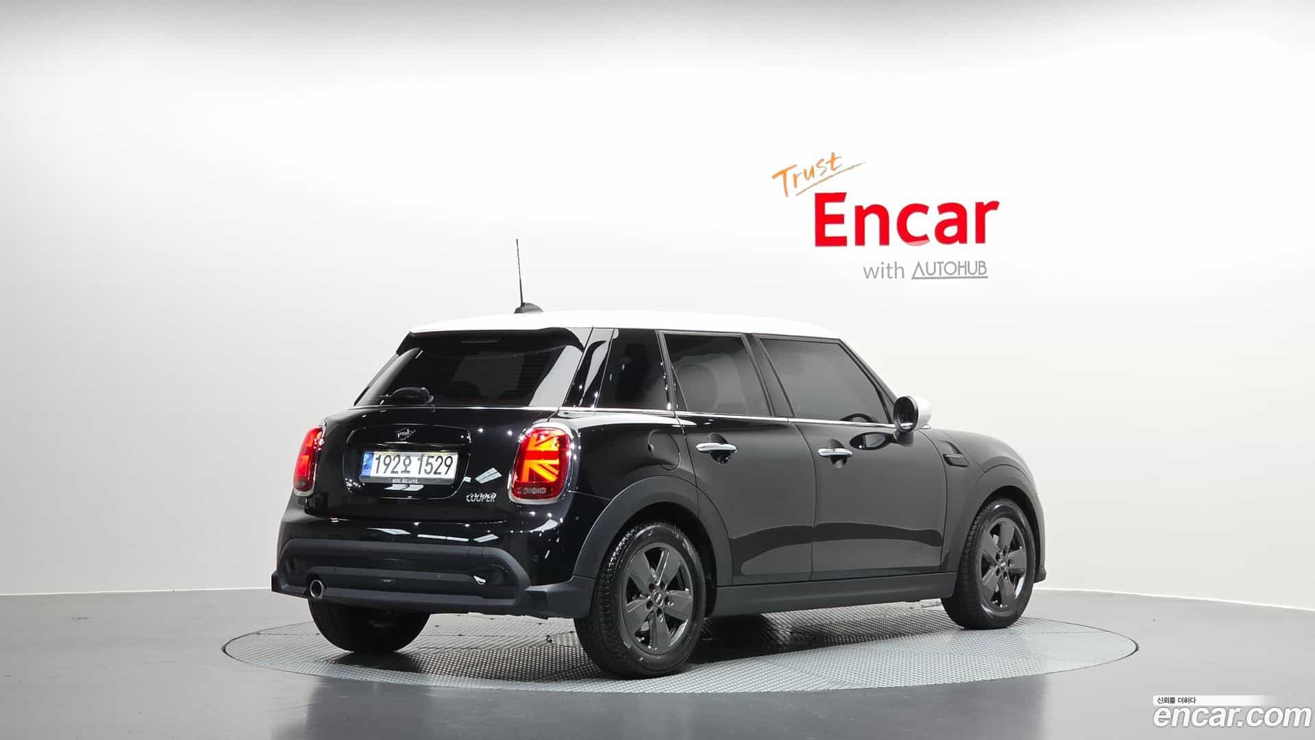 Cooper Mini 2023.2-OUTER-002