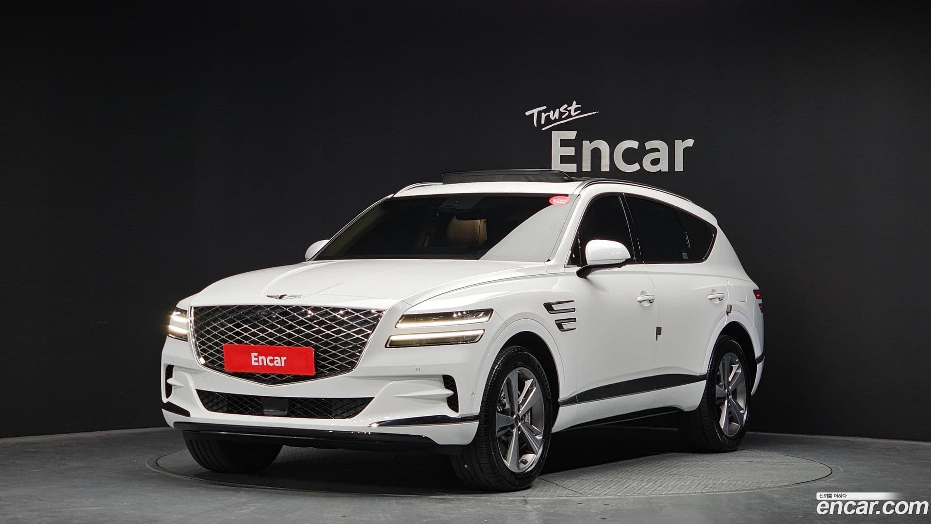 Main__Slider__Photo:GV80 Genesis 2022.10-0