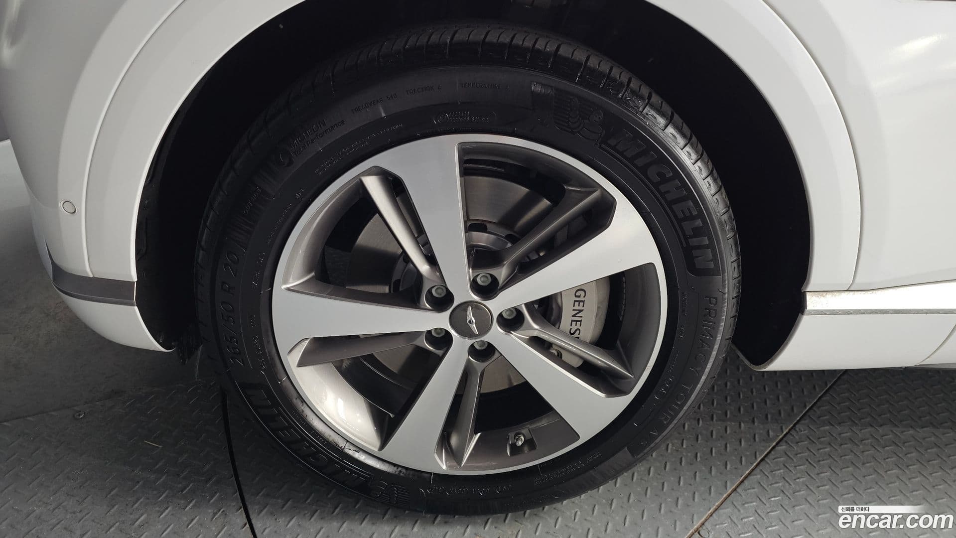 Main__Slider__Photo:GV80 Genesis 2022.10-4