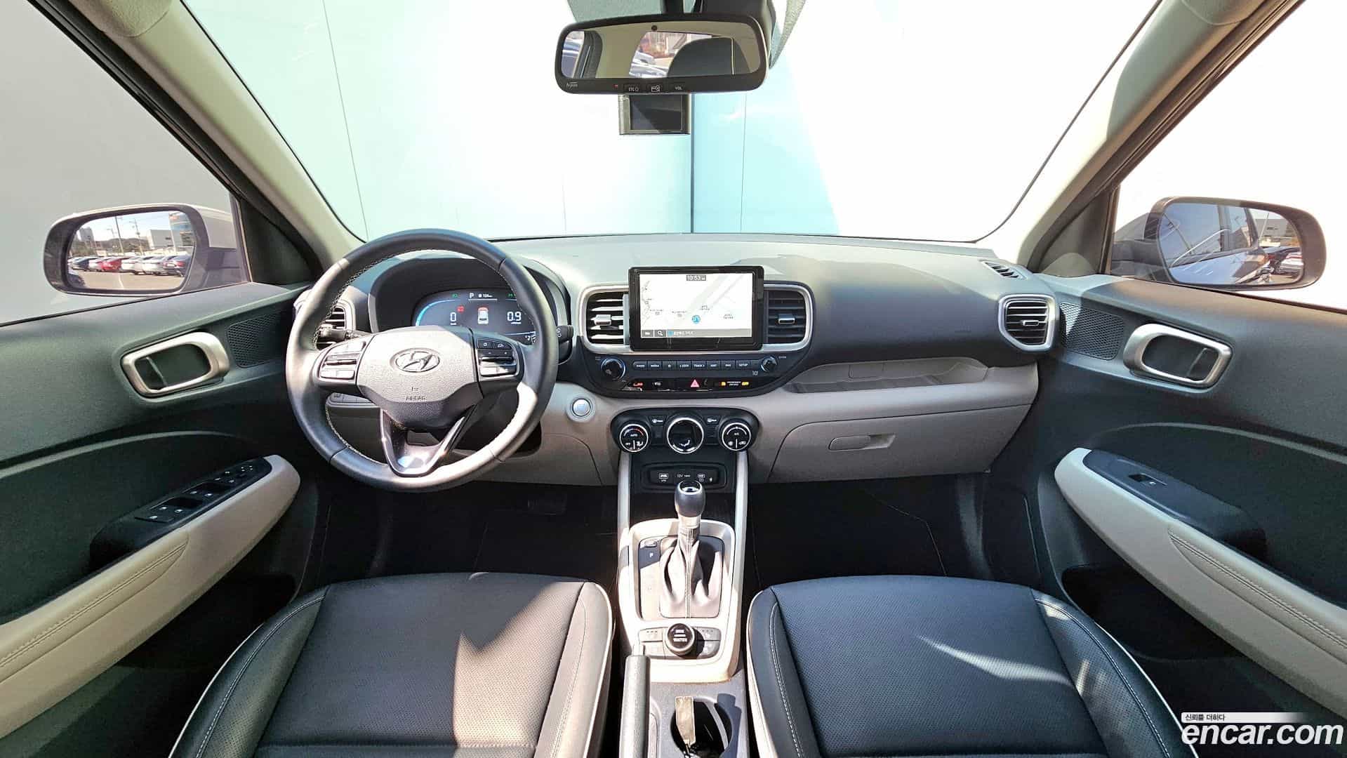 Venue Hyundai 2022.11-INNER-007