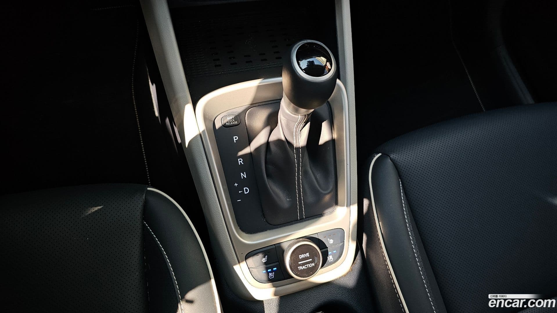 Main__Slider__Photo:Venue Hyundai 2022.11-8