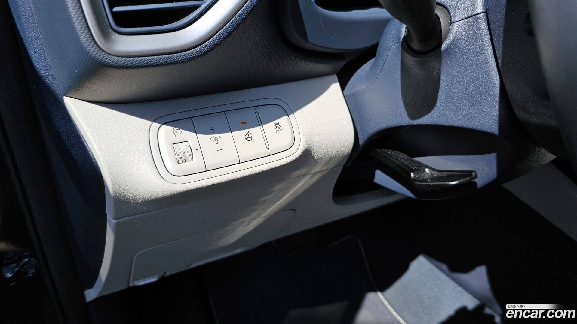 Main__Slider__Photo:Venue Hyundai 2022.11-17