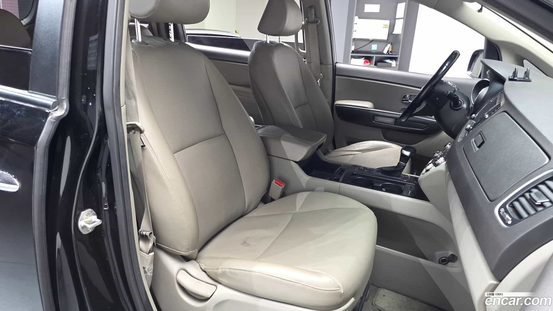 Canival Kia 2018.0-INNER-010