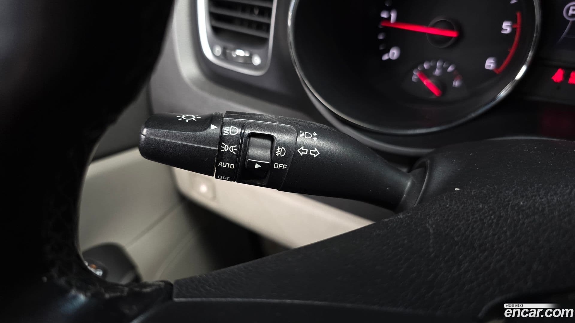 Main__Slider__Photo:Canival Kia 2018.0-18