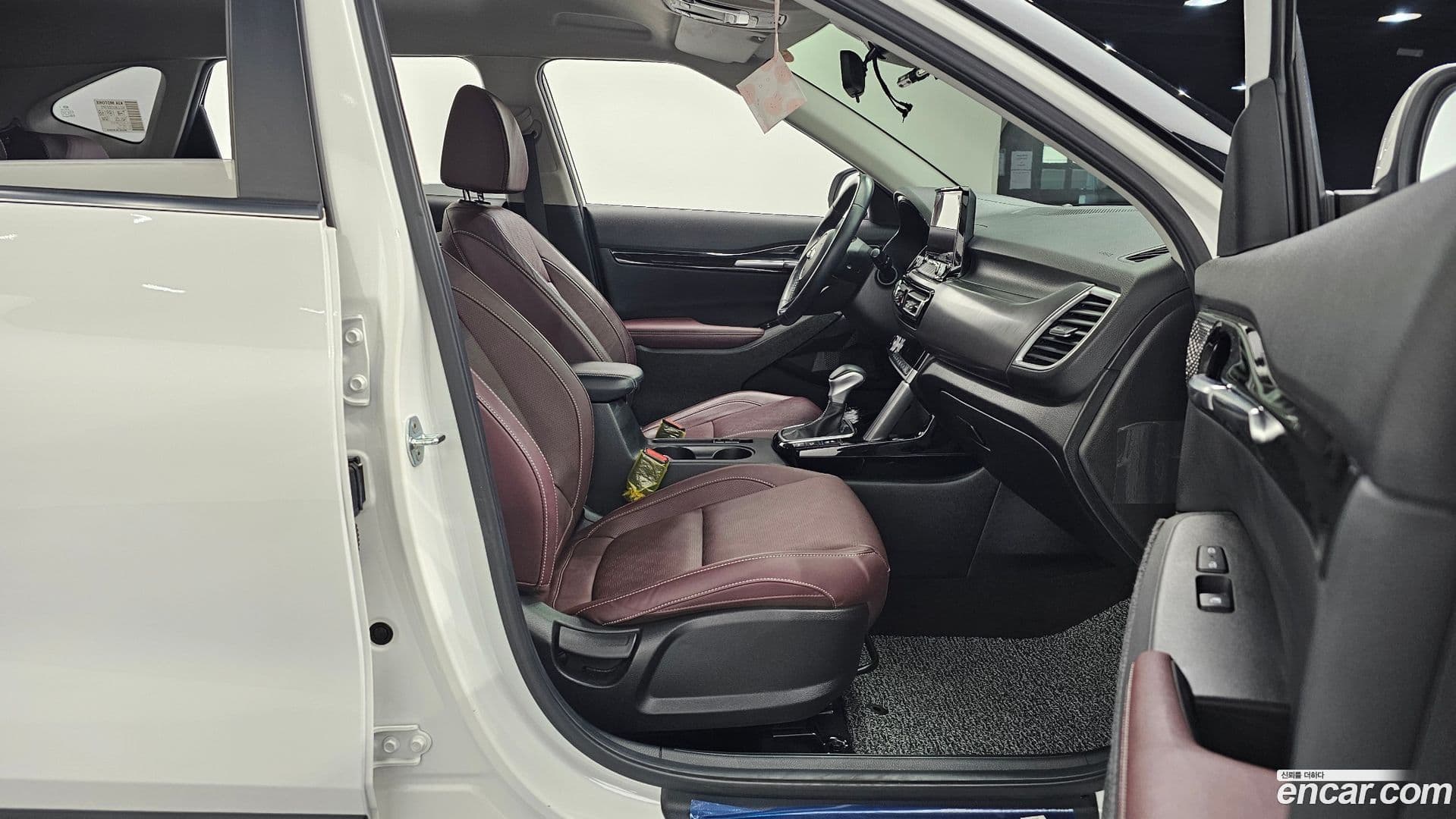 Main__Slider__Photo:Seltos Kia 2021.0-9