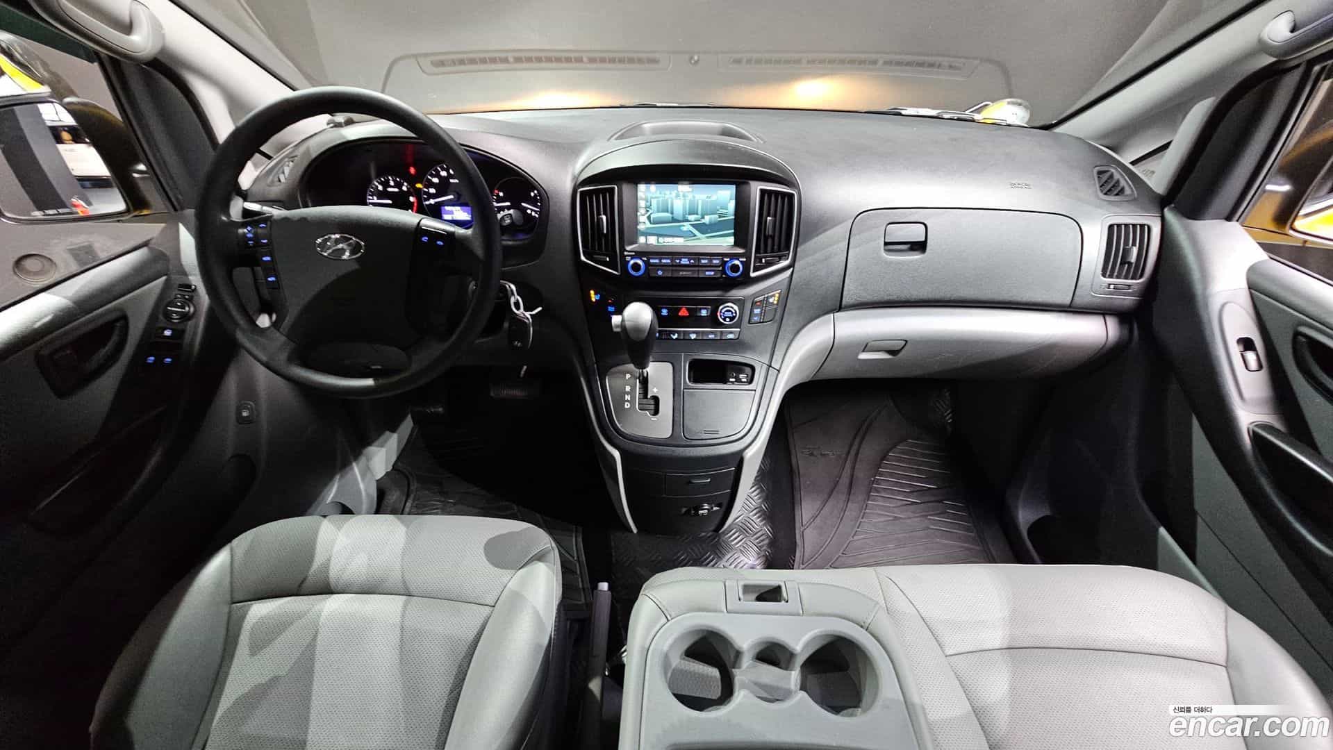 Starex Hyundai 2018.5-INNER-007