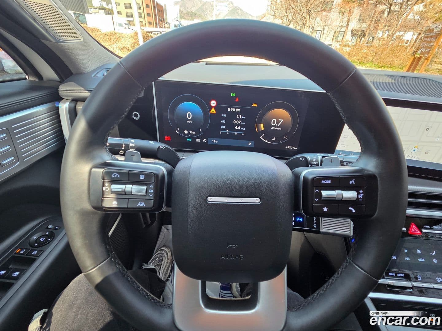 Main__Slider__Photo:Santafe Hyundai 2024.2-16