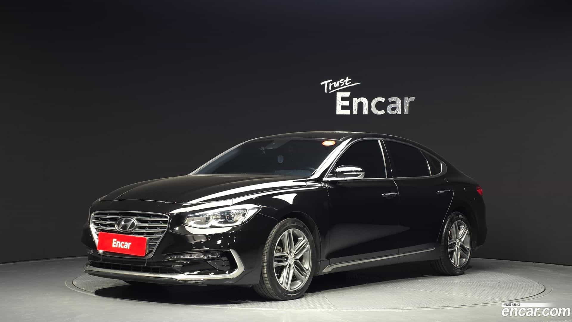 Grandeur Hyundai 2017.2-OUTER-001