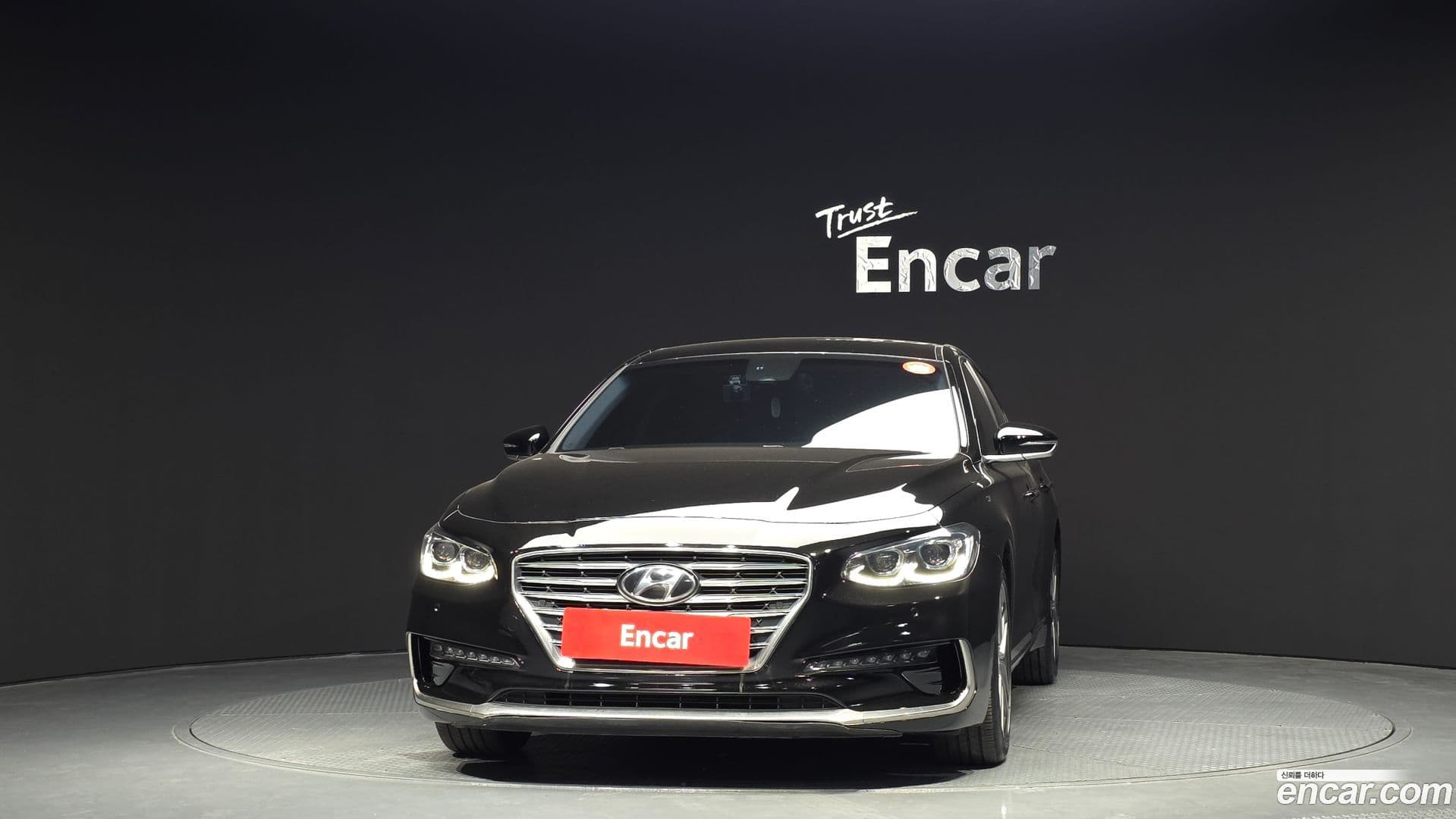 Main__Slider__Photo:Grandeur Hyundai 2017.2-2