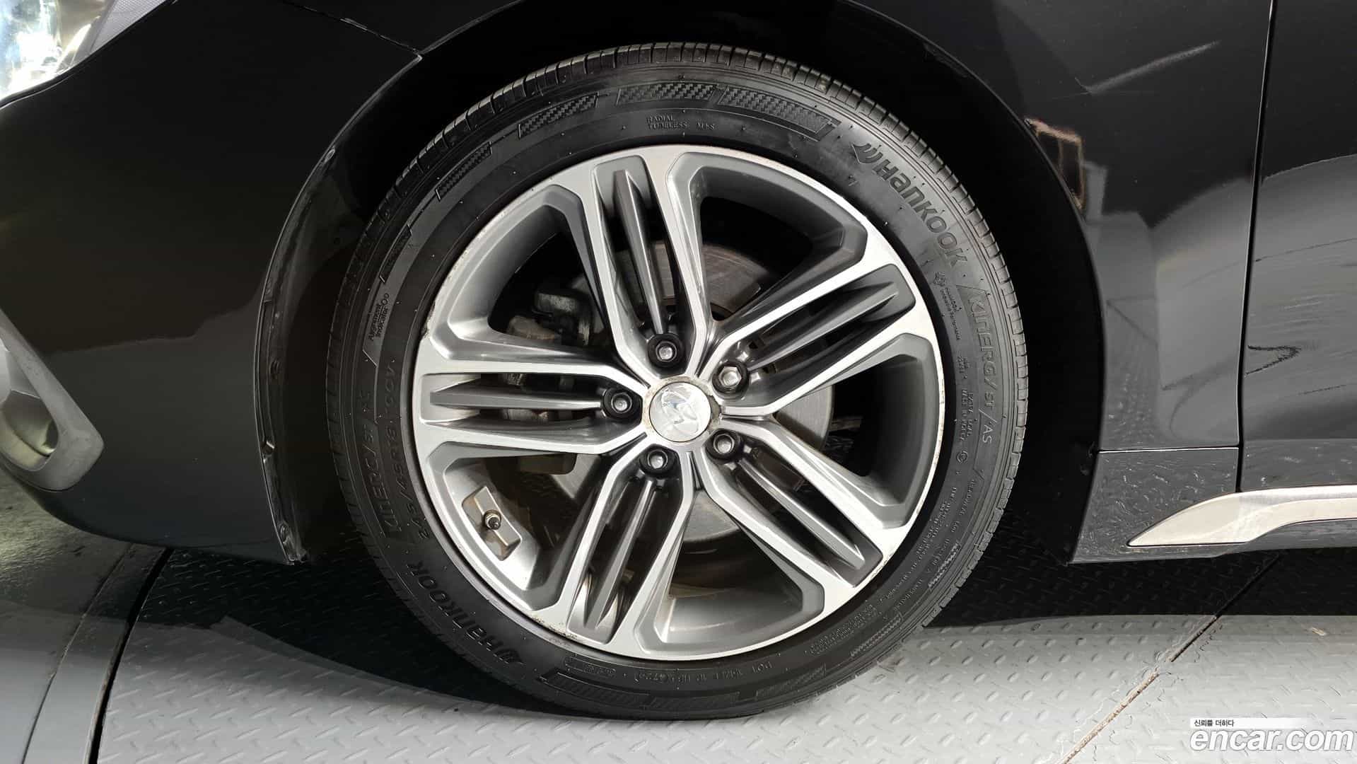 Grandeur Hyundai 2017.2-OUTER-005