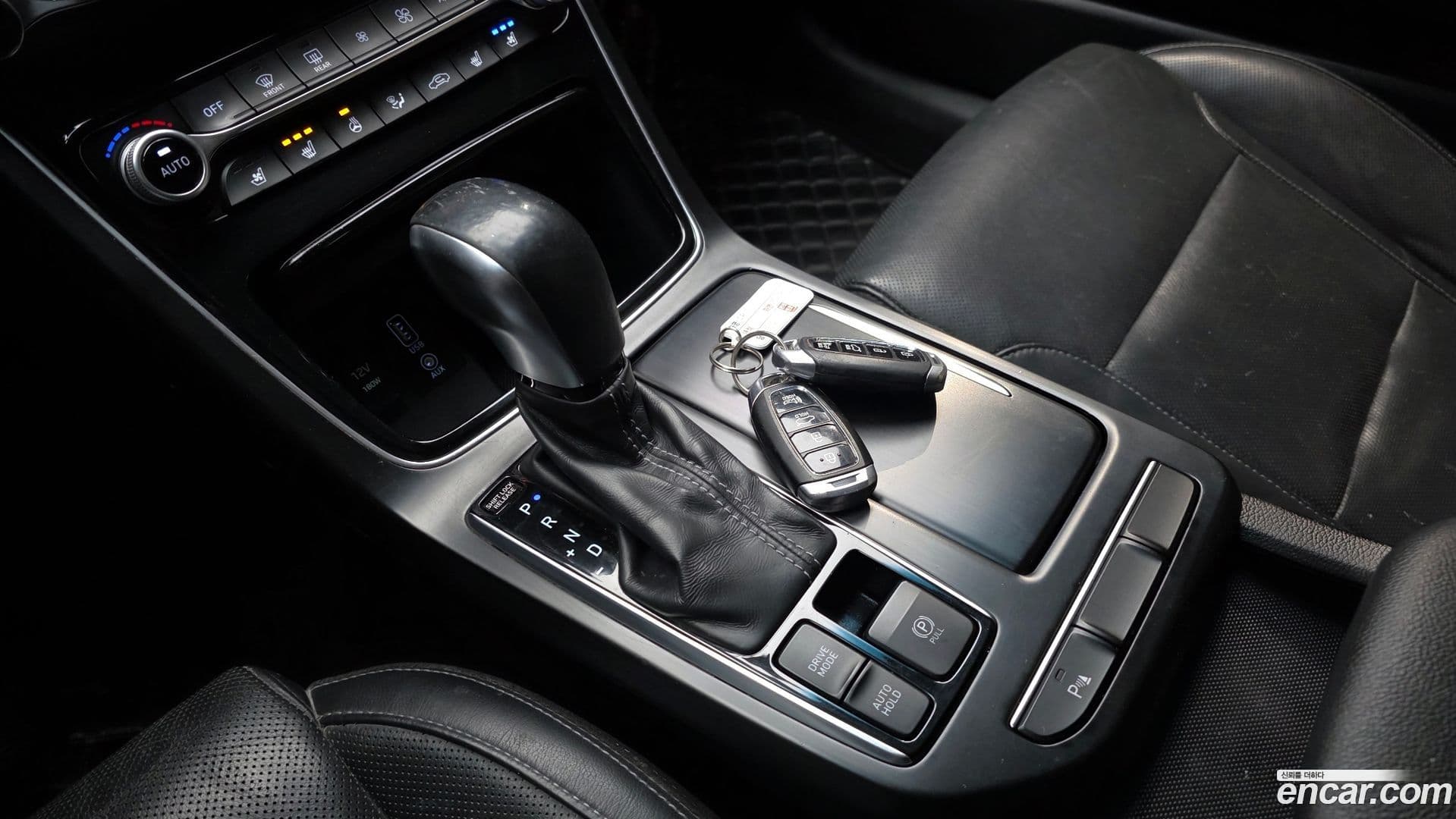 Main__Slider__Photo:Grandeur Hyundai 2017.2-8