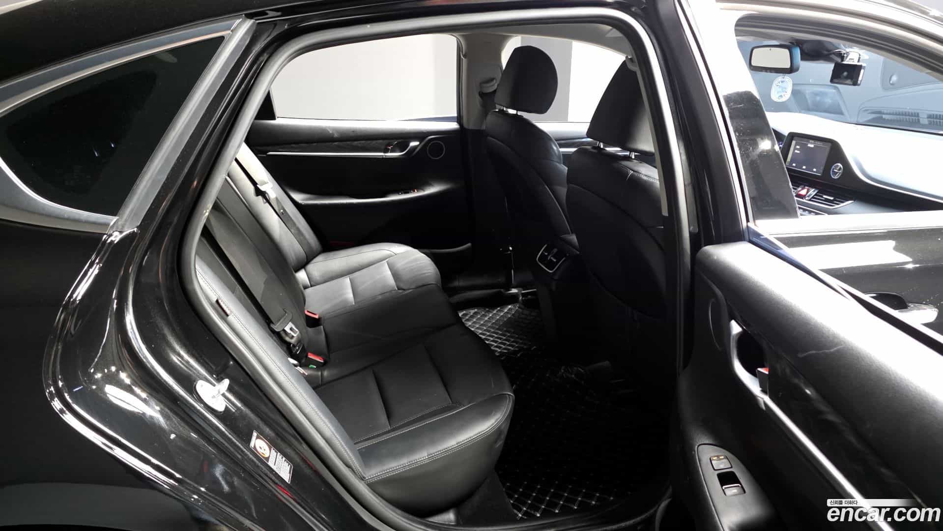 Grandeur Hyundai 2017.2-OPTION-016