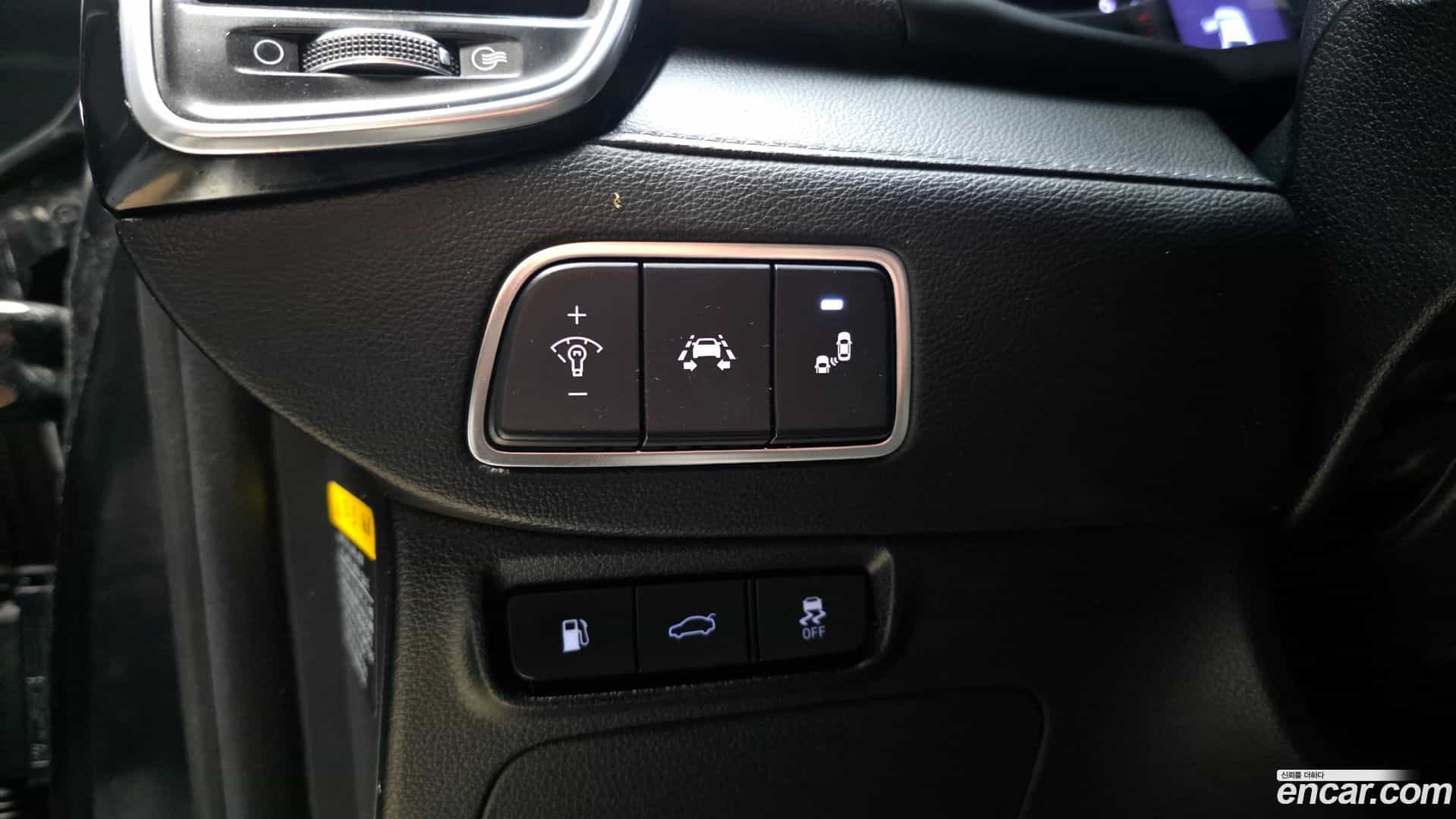 Grandeur Hyundai 2017.2-OPTION-018