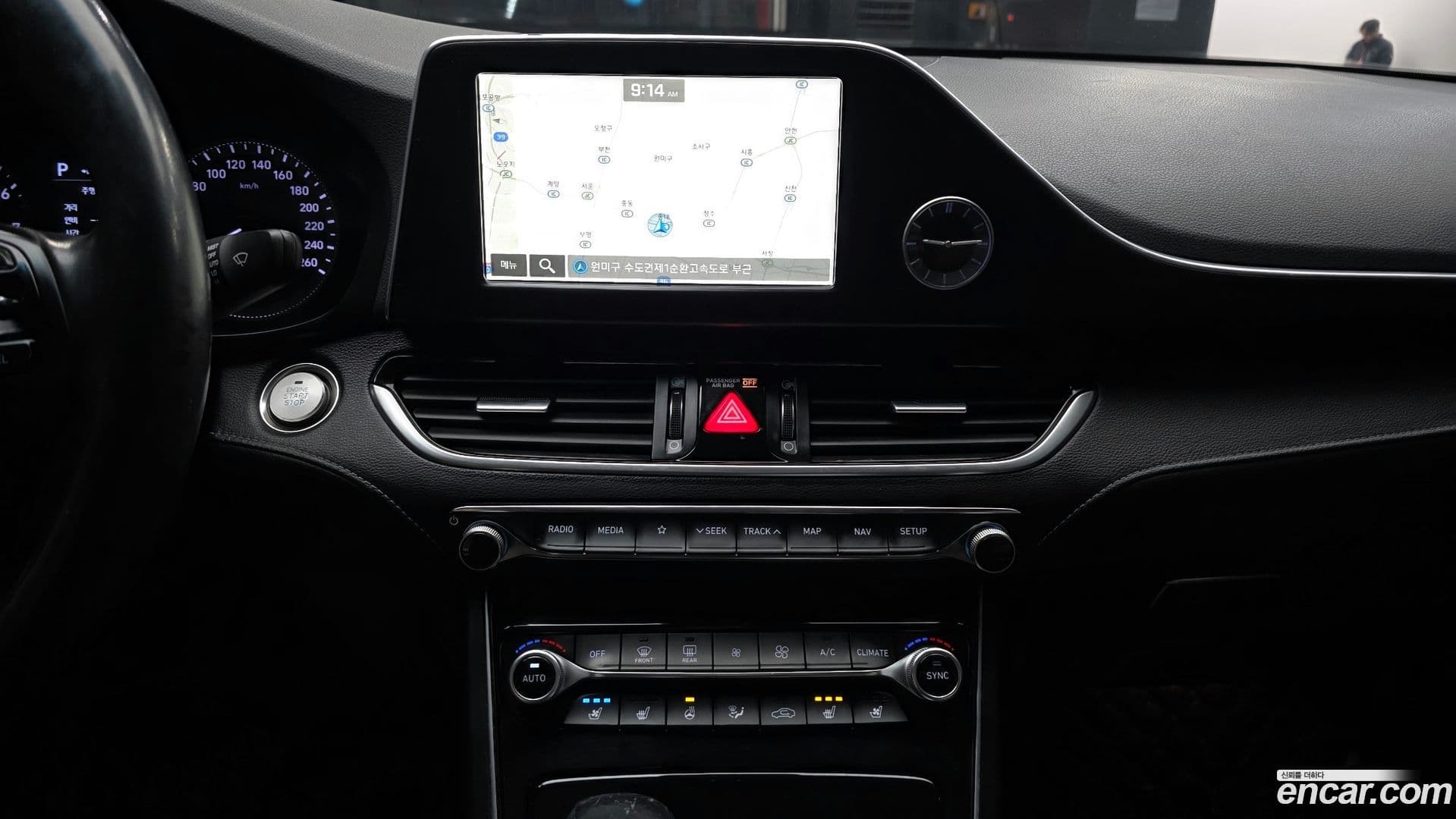 Main__Slider__Photo:Grandeur Hyundai 2017.2-14