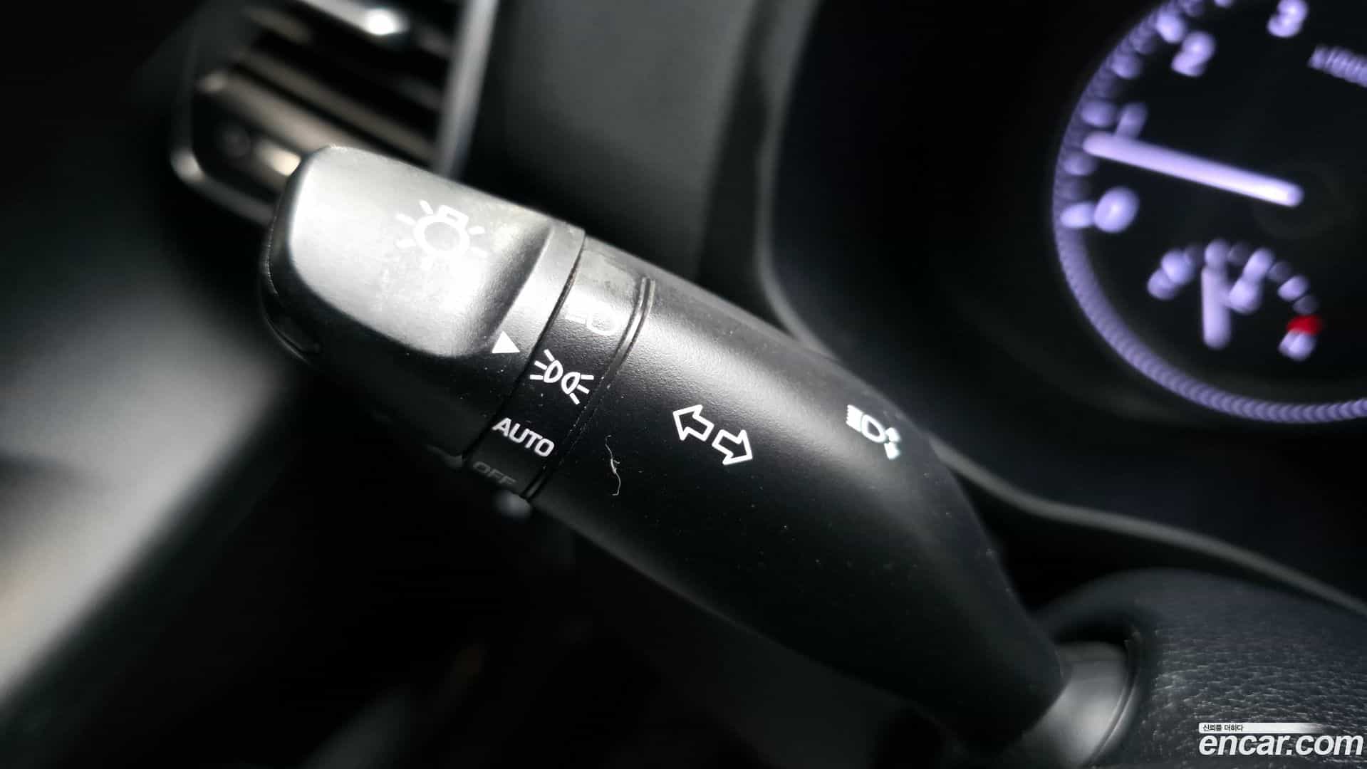 Grandeur Hyundai 2017.2-OPTION-023