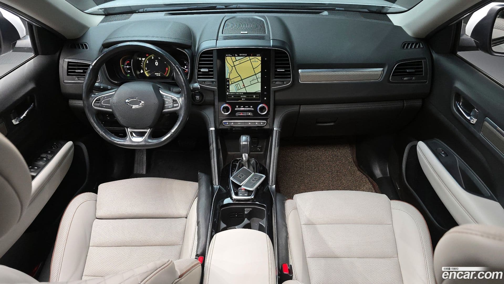 Main__Slider__Photo:QM6 Renault-KoreaSamsung 2019.7-6