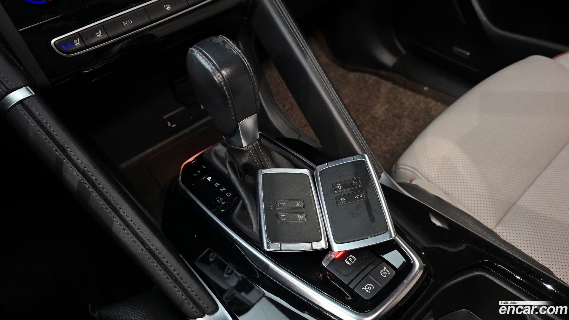 Main__Slider__Photo:QM6 Renault-KoreaSamsung 2019.7-8