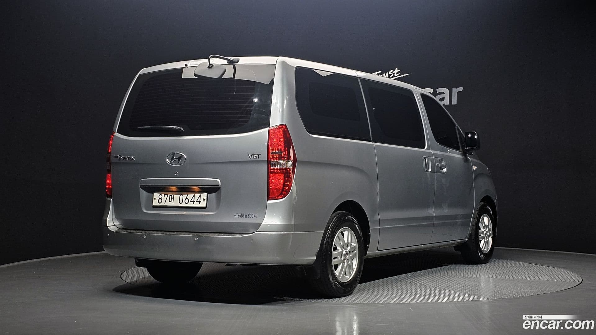 Main__Slider__Photo:Starex Hyundai 2019.6-1