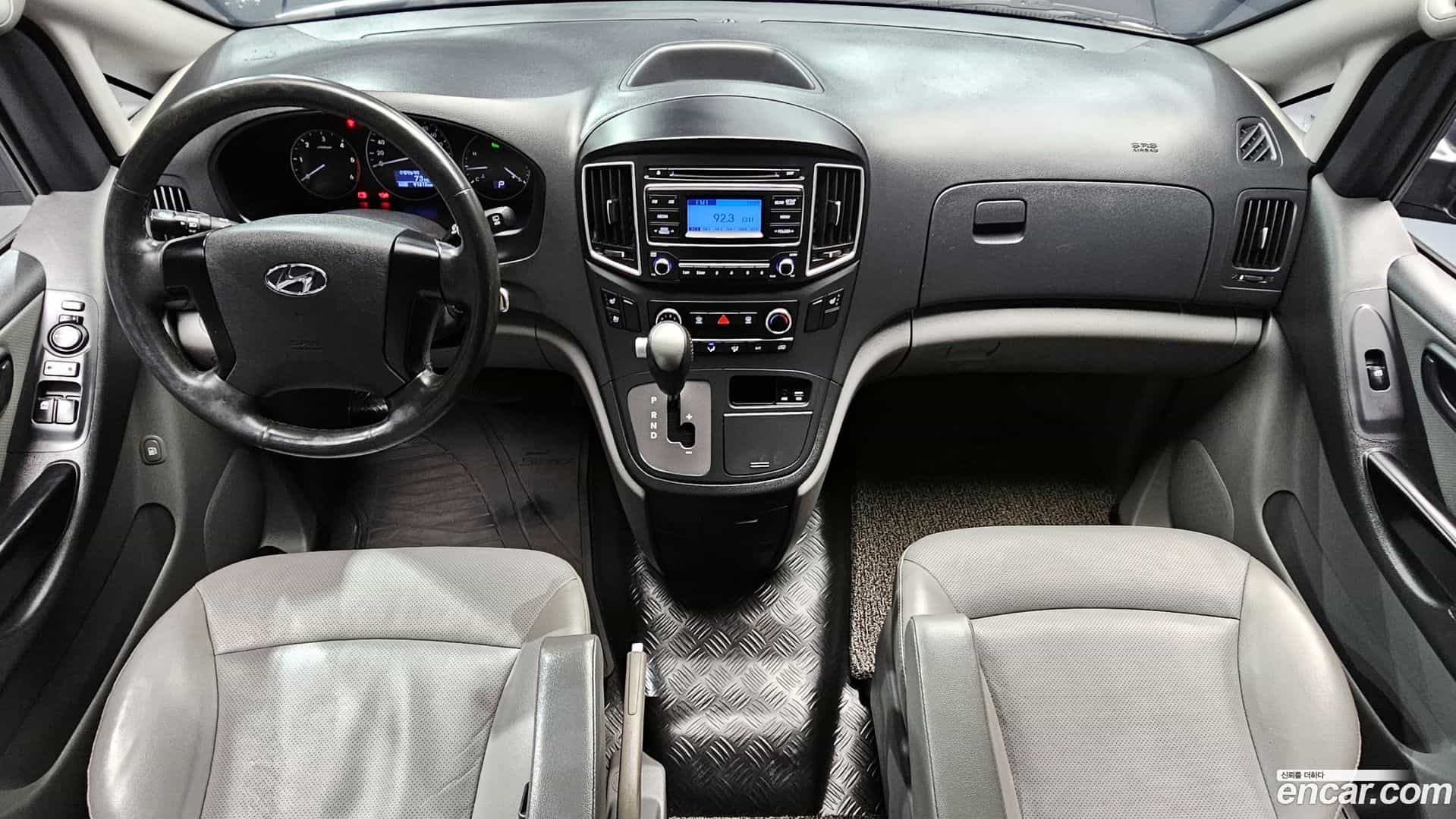 Starex Hyundai 2019.6-INNER-007