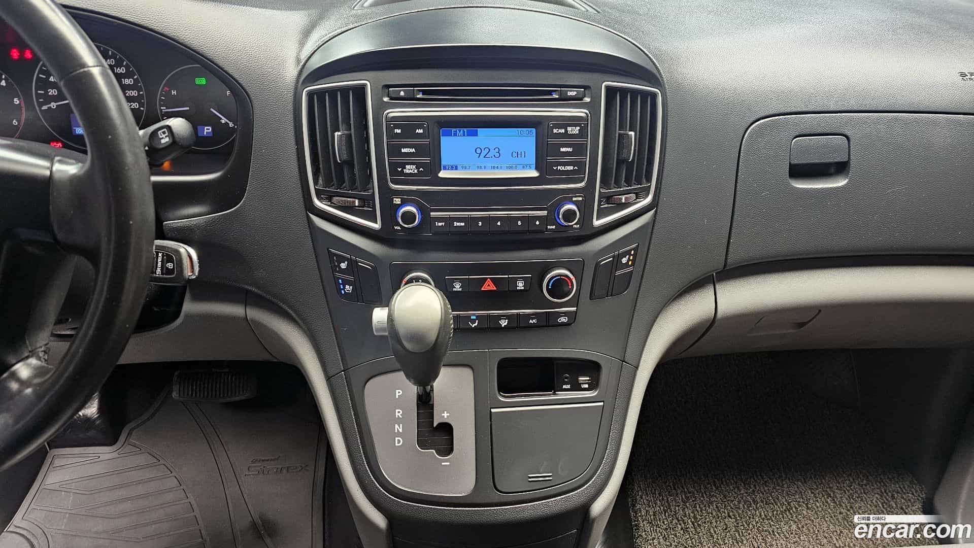 Starex Hyundai 2019.6-OPTION-018