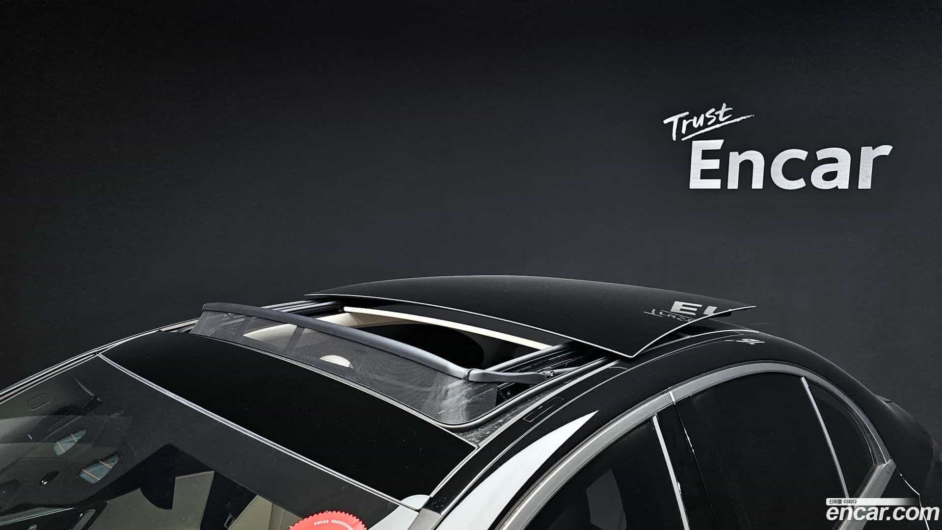 E-Class Mercedes-Benz 2025.9-OPTION-022