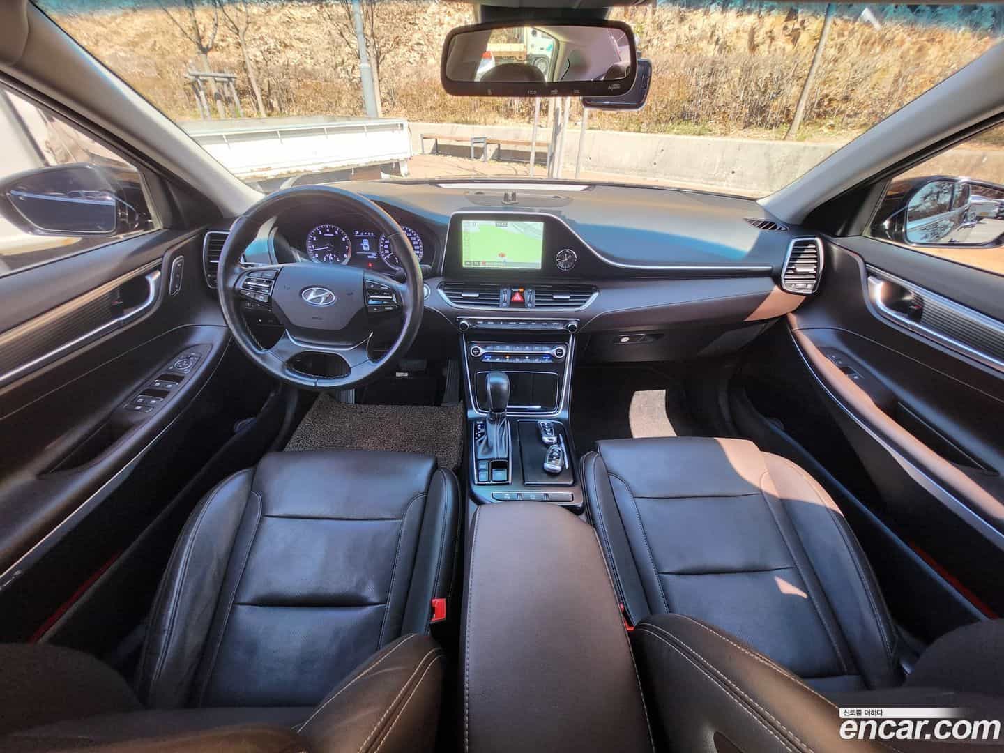 Grandeur Hyundai 2018.5-INNER-007