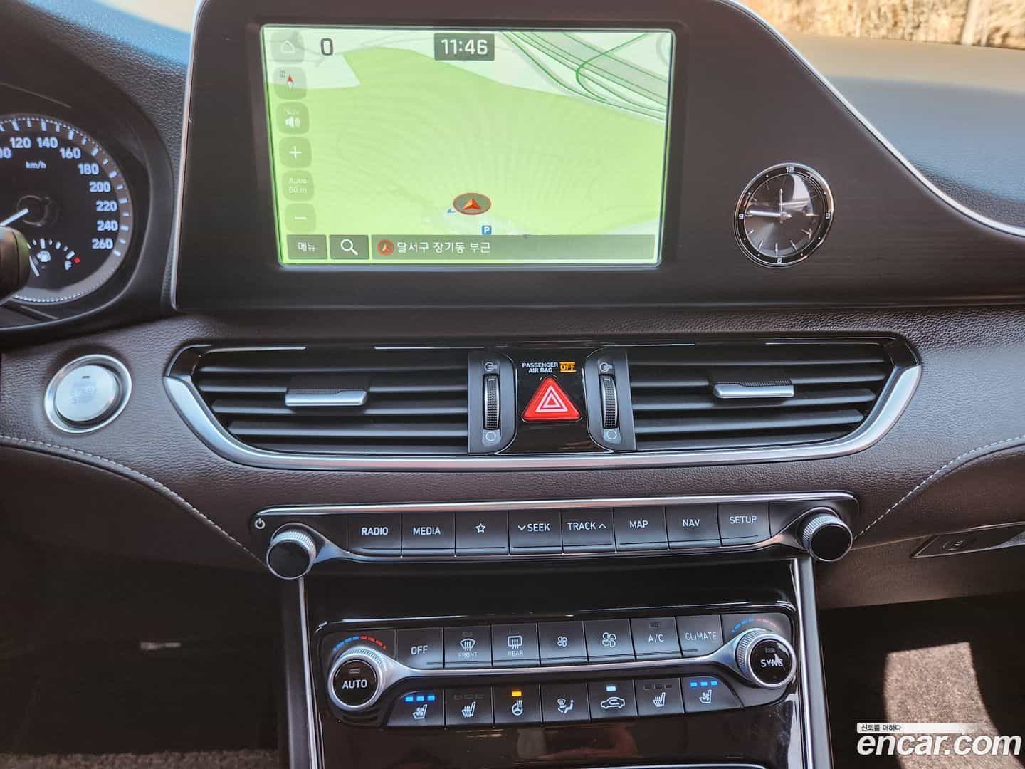 Grandeur Hyundai 2018.5-OPTION-015