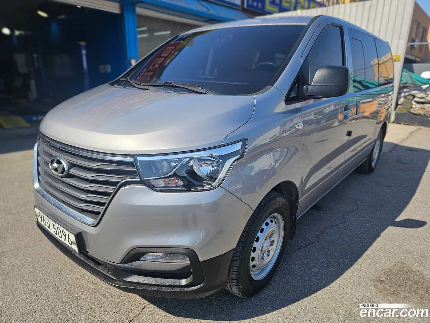 Starex Hyundai 2019.5-OUTER-005