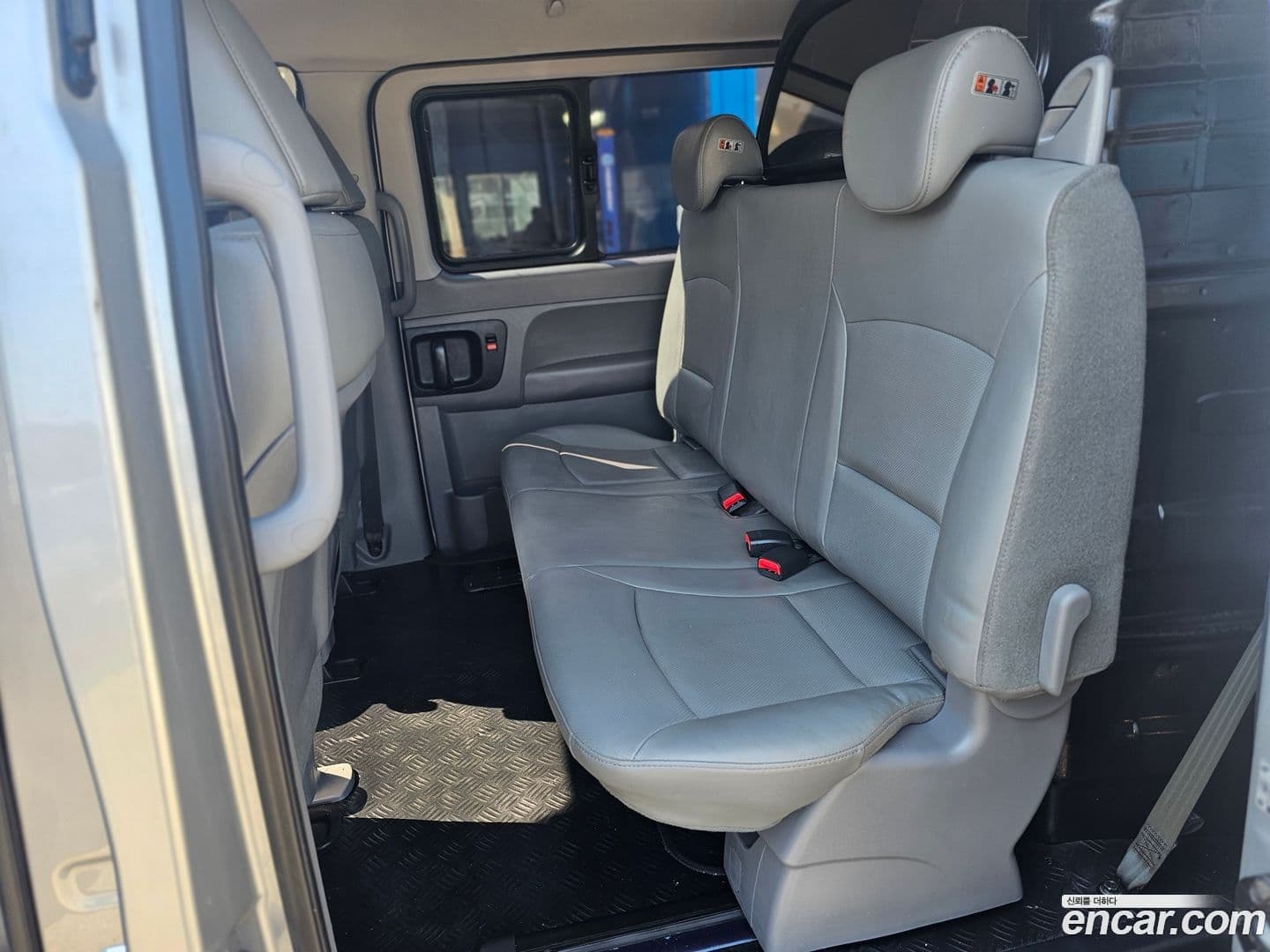 Main__Slider__Photo:Starex Hyundai 2019.5-6