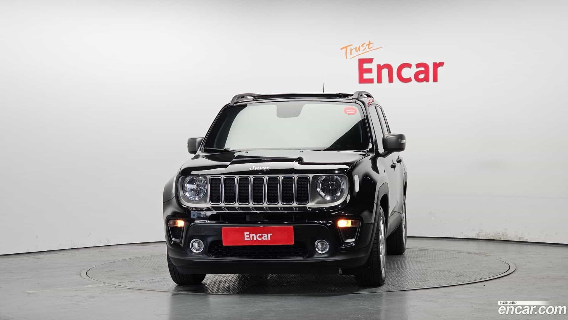 Renegade Jeep 2021.11-OUTER-003