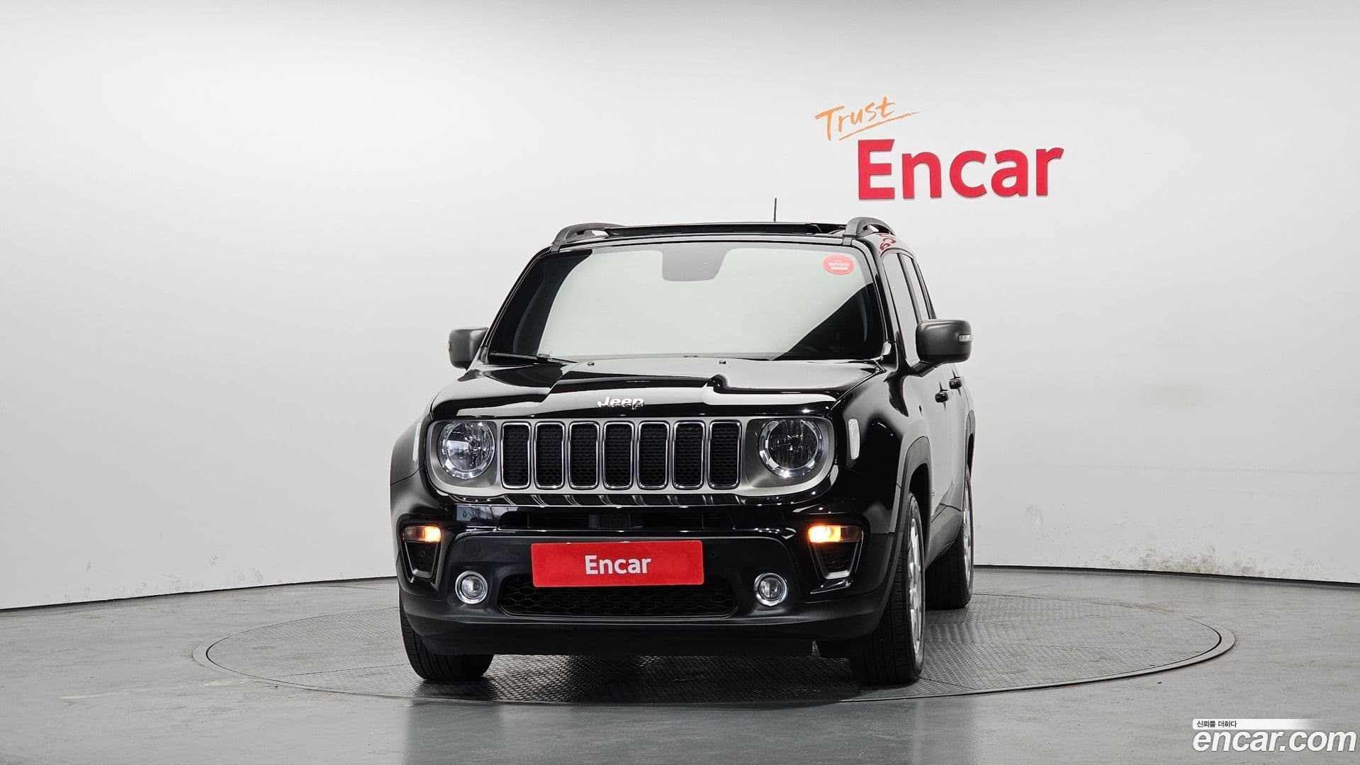 Main__Slider__Photo:Renegade Jeep 2021.11-2